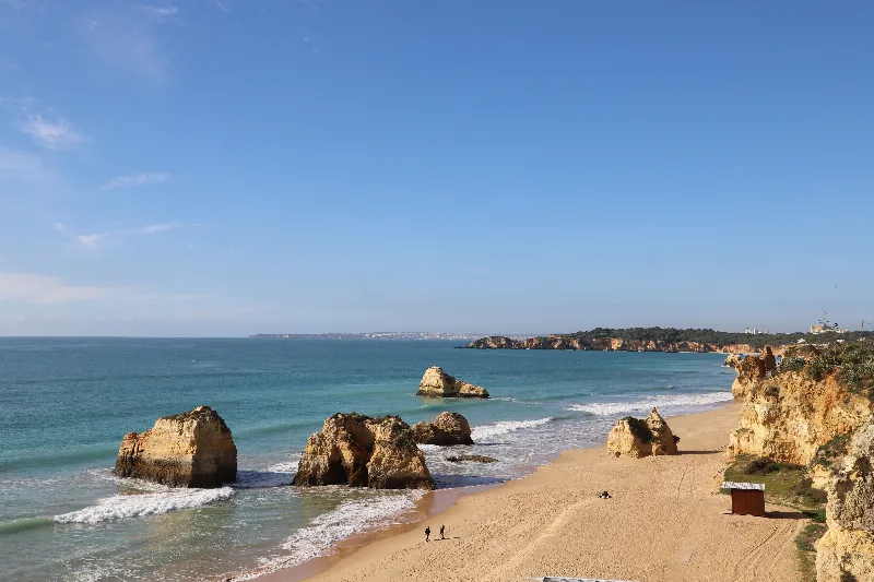 Praia dos Três Irmãos
